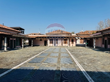 Foto Ufficio a Basiglio Centro di 75 m² con 1 locali in vendita