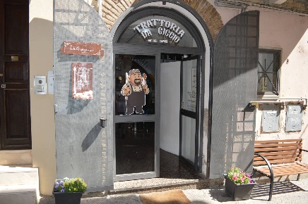 Foto Attività commerciale in VIA BARBAROTTA, Vasto di 140 m² con 1 locali