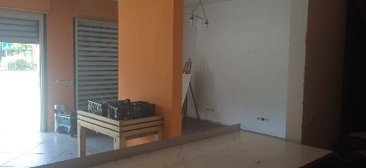 Foto Attività commerciale a Firenze di 62 m² con 2 locali in affitto