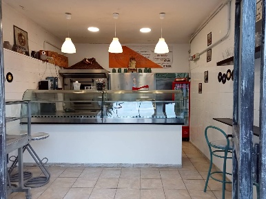 Foto Attività commerciale in Via Cupa Terracina, Napoli Fuorigrotta