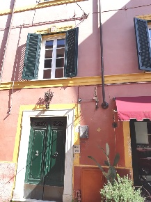 Foto Ufficio in via staffetti, Massa Centro di 100 m² con 3 locali