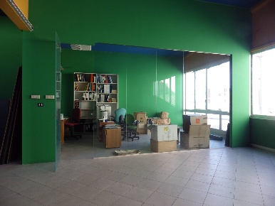 Foto Locale commerciale in CORSO MONCENISIO, Rosta di 200 m² con 1 locali