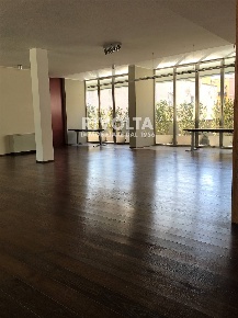 Foto Ufficio in Piazza Giuseppe Verdi, Roma Pinciano - Villa Ada di 400 m²