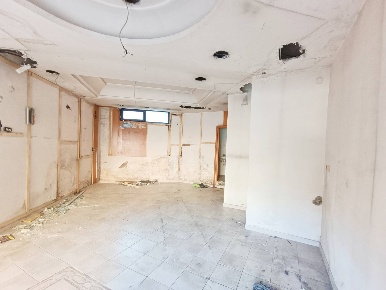 Foto Attività commerciale a Arzano di 50 m² in affitto