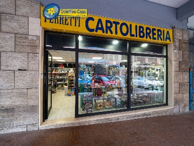 Foto Attività commerciale in Via Pannella, Teramo Centro di 45 m²