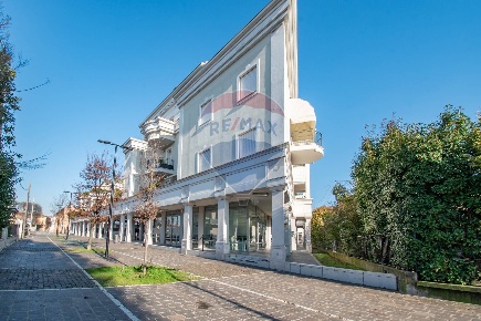 Foto Ufficio in via Martiri della Libertà, Ospitaletto di 135 m² in vendita