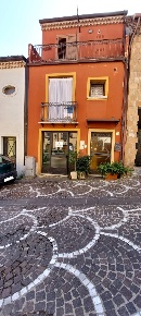 Foto Locale commerciale in via umberto I, Ariano Irpino di 25 m² in vendita