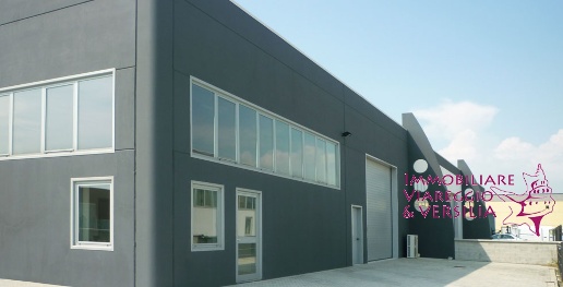 Foto Negozio in via Bottego, Viareggio Terminetto - Migliarina di 1000 m²