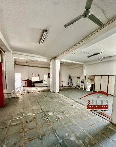 Foto Magazzino in via Paternò, Siracusa Santa Panagia - Teracati di 200 m²