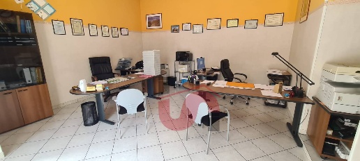 Foto Locale commerciale in Via Almerico Meomartini, Benevento Sala, Mellusi