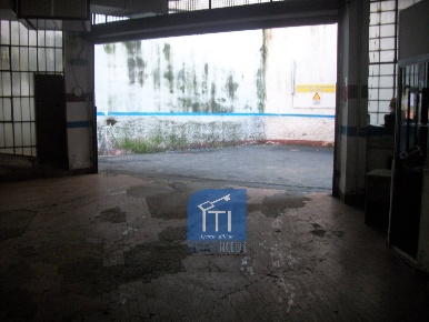 Foto Magazzino in via Byron, Roma Fonte Ostiense di 600 m² con 1 locali