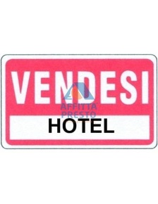 Foto Attività commerciale a Fucecchio di 1000 m² in vendita