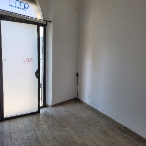 Foto Locale commerciale in Via Nicola Pisano, Pisa Santa Maria di 25 m²