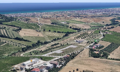 Foto Hotel in Contrada Civita - RIOMORO, Colonnella di 1000 m² in vendita