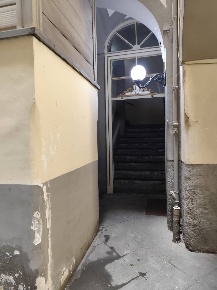 Foto Attività commerciale in Via Santa Caterina, Napoli Chiaia di 78 m²