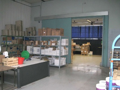 Foto Locale commerciale in Corso De Gasperi, Rivoli Borgo Nuovo - Castello