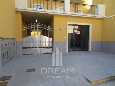 Foto Locale commerciale in via XX Settembre, Quartu Sant'Elena Quartu