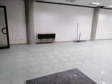 Foto Attività commerciale a Fucecchio di 110 m² con 1 locali in affitto