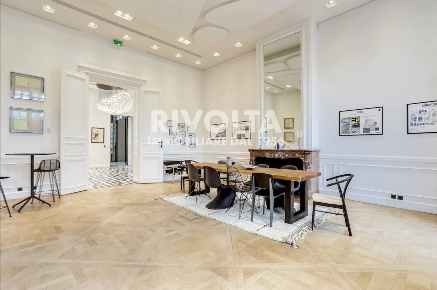 Foto Ufficio in via monterone, Roma Pantheon di 50 m² con 1 locali