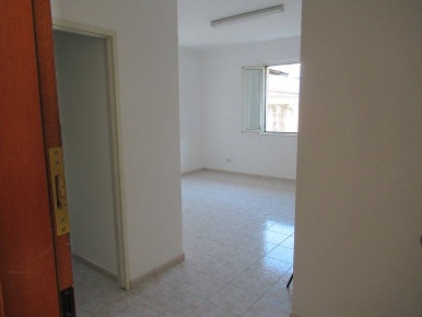 Foto Locale commerciale in VIA MONTI REATINI, Pescara Ospedale di 35 m²