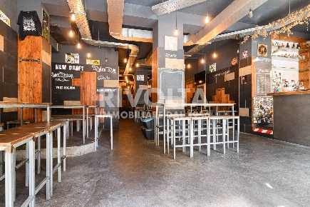 Foto Attività commerciale in viale ippocrate, Roma Policlinico di 230 m²
