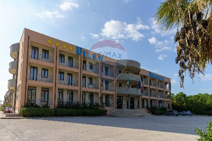 Foto Hotel in Piano Bugiades SS 123, Licata di 11000 m² con 57 locali