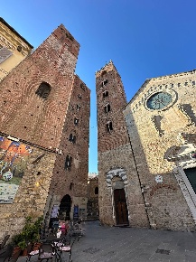 Foto Attività commerciale in albenga, Albenga Centro di 60 m² con 1 locali