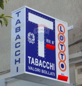 Foto Attività commerciale in Piazza Biroldi, Varese Giubiano - San Carlo