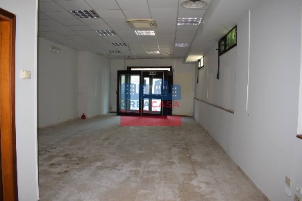 Foto Locale commerciale in via Garibaldi, Calatabiano di 200 m² in vendita
