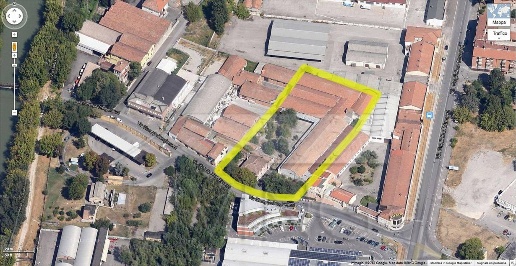 Foto Magazzino in Via Giuseppe Bongiovanni, Ferrara Via Modena di 1 m²