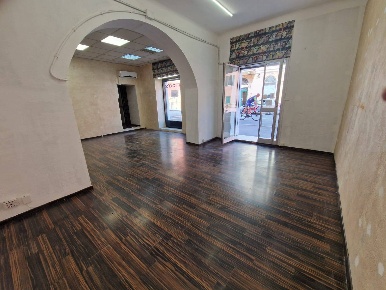 Foto Attività commerciale in Via Carlo Camozzini, Genova Vesima - Crevari