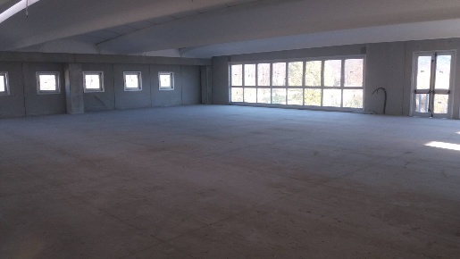 Foto Attività commerciale in Via sarzanese, Camaiore Capezzano Pianore