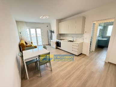 Foto Attività commerciale in VIA DEI VESTINI, Chieti Chieti Scalo di 60 m²
