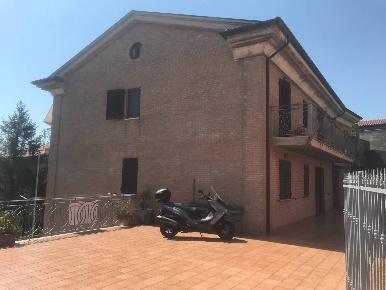 Foto Appartamento a Grottammare di 170 m² con 4 locali in vendita