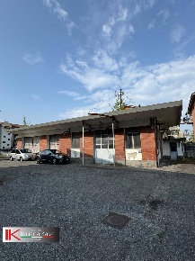 Foto Locale commerciale in Via Villacristina, Collegno Savonera di 440 m²