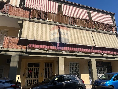 Foto Appartamento in Via Roma, Camporotondo Etneo Centro di 120 m²