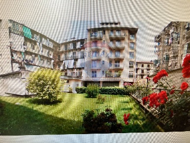 Foto Ufficio in Via Cuneo, Torino Aurora di 105 m² con 1 locali in vendita