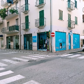 Foto Locale commerciale in Via San Martino, San Benedetto del Tronto Centro