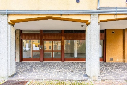Foto Ufficio in piazza spino, Albino Centro di 70 m² con 2 locali