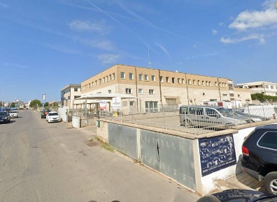 Foto Ufficio in Via dell'industria, Follonica di 77 m² con 3 locali