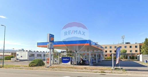 Foto Attività commerciale in via Postiglion, Moncalieri Palera di 147 m²