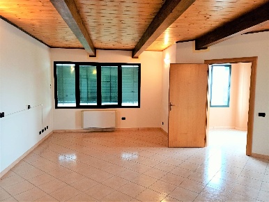 Foto Ufficio in via enzo ferrari, Voghiera di 140 m² con 4 locali