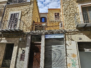 Foto Negozio in VIA ROMA, Enna Centro di 51 m² con 1 locali in vendita