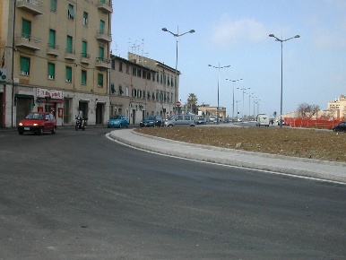 Foto Attività commerciale in Corso Giuseppe Mazzini, Livorno di 43 m²