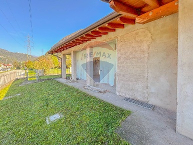 Foto Ufficio a Villanuova sul Clisi di 150 m² in vendita