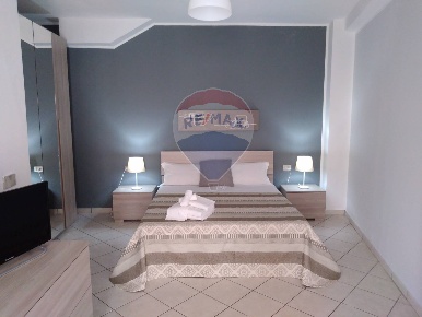 Foto Hotel in Via San Michele, Montecatini-Terme di 500 m² con 14 locali
