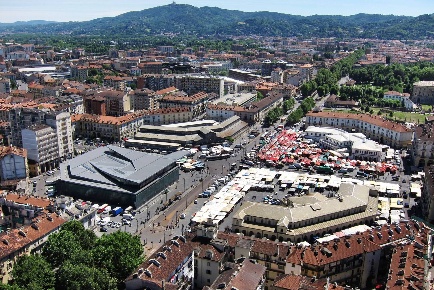 Foto Locale commerciale in Piazza Della Repubblica, Torino Aurora di 20 m²