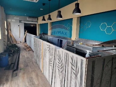 Foto Bar in piazza principe campofiorito, Aci Castello Centro di 60 m²