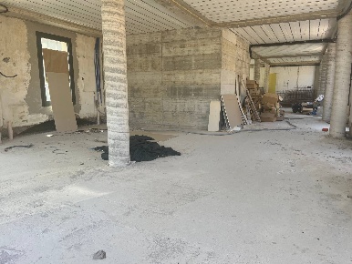 Foto Attività commerciale in viale bonaini, Pisa San Martino di 250 m²