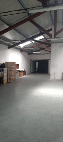 Foto Attività commerciale in Via Giosue' Carducci, Pisa Porta a Lucca